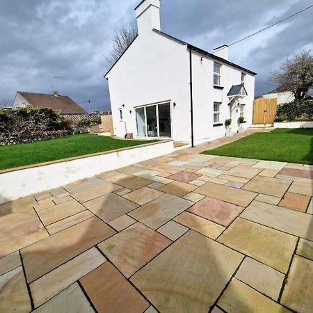 Charming Cottage Close To M4 Bridgend Бридженд Экстерьер фото